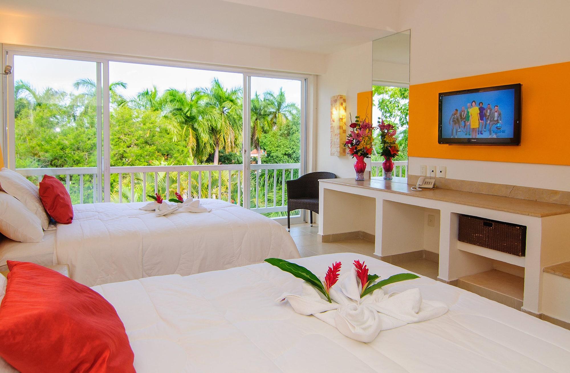 Hotel Ixzi Plus اكستابا المظهر الخارجي الصورة