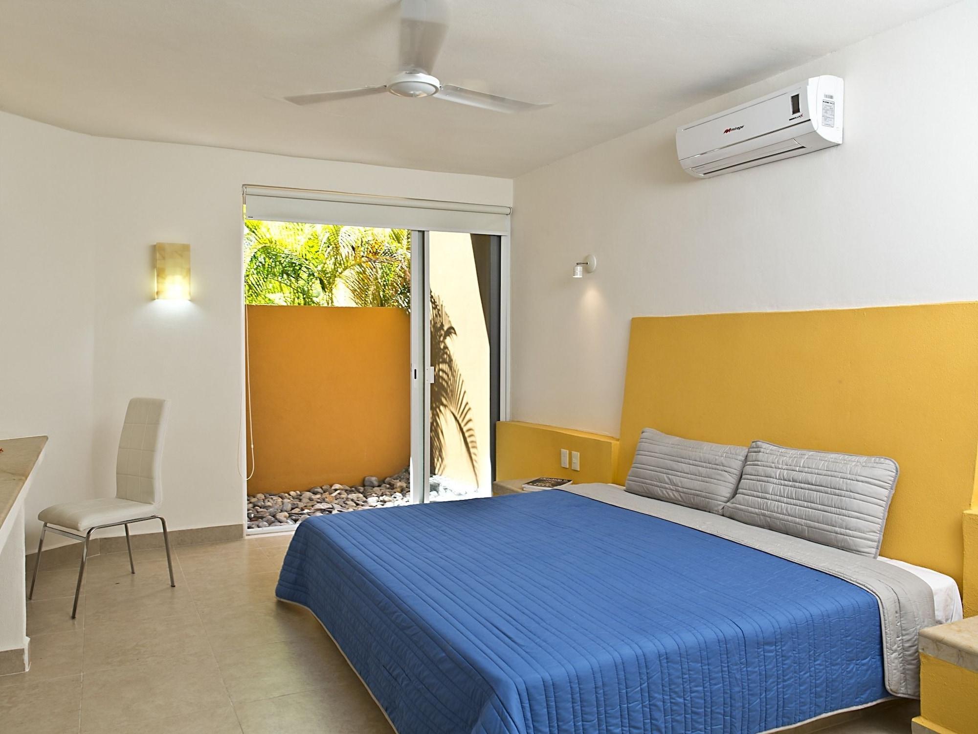 Hotel Ixzi Plus اكستابا المظهر الخارجي الصورة