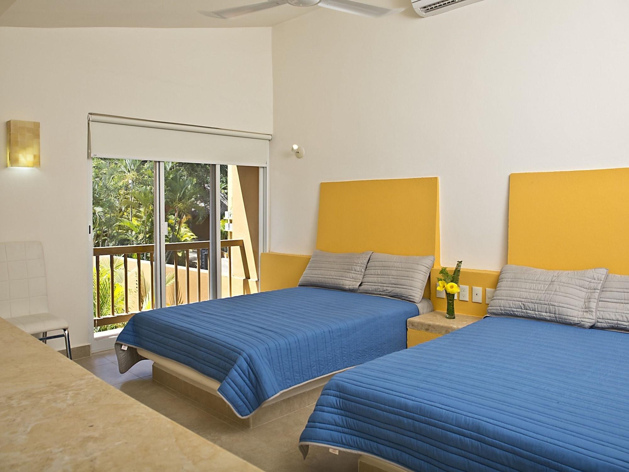 Hotel Ixzi Plus اكستابا المظهر الخارجي الصورة