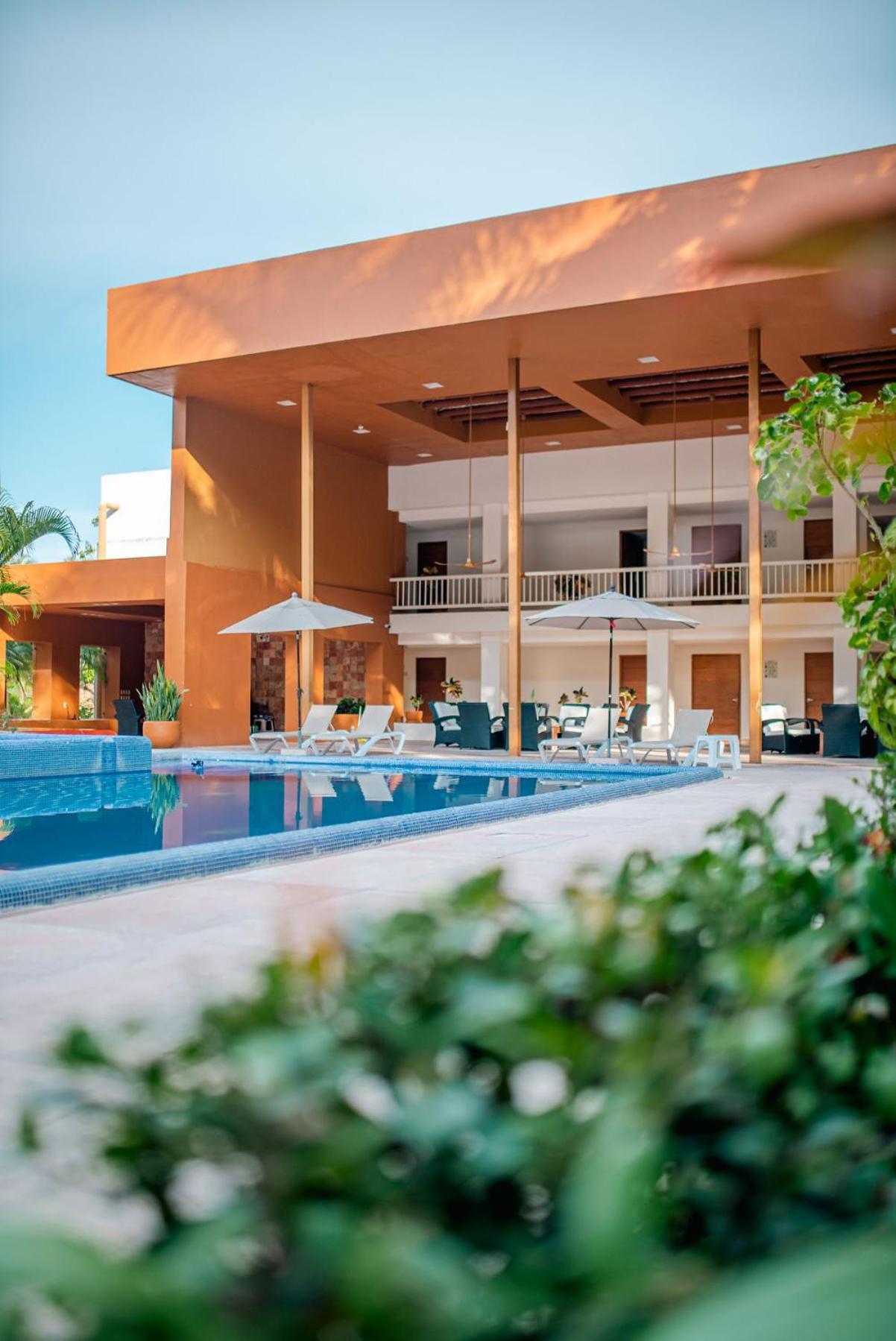 Hotel Ixzi Plus اكستابا المظهر الخارجي الصورة